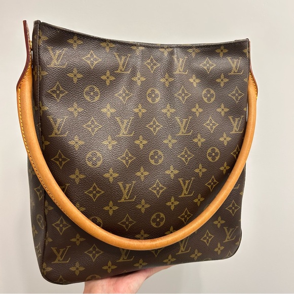 Louis Vuitton Handbags - Louis Vuitton Monogram Canvas Shoulder Bag